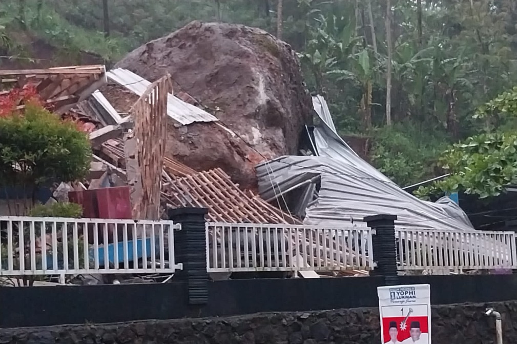 Hujan Deras Sebabkan Longsor di Purworejo, Empat Nyawa Melayang